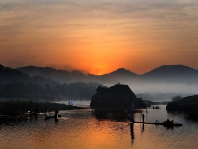 武汉建设一个完善的旅游景区标识系统是非常重要的